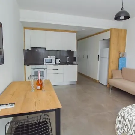 в доме Terrace Park Famagusta Apartment *